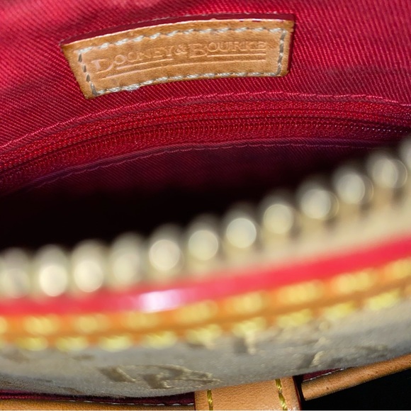 DOONEY & BURKE Signature Crossbody Fabricw/Leather Trim Adjustable Strap w/o tag - Picture 13 of 16